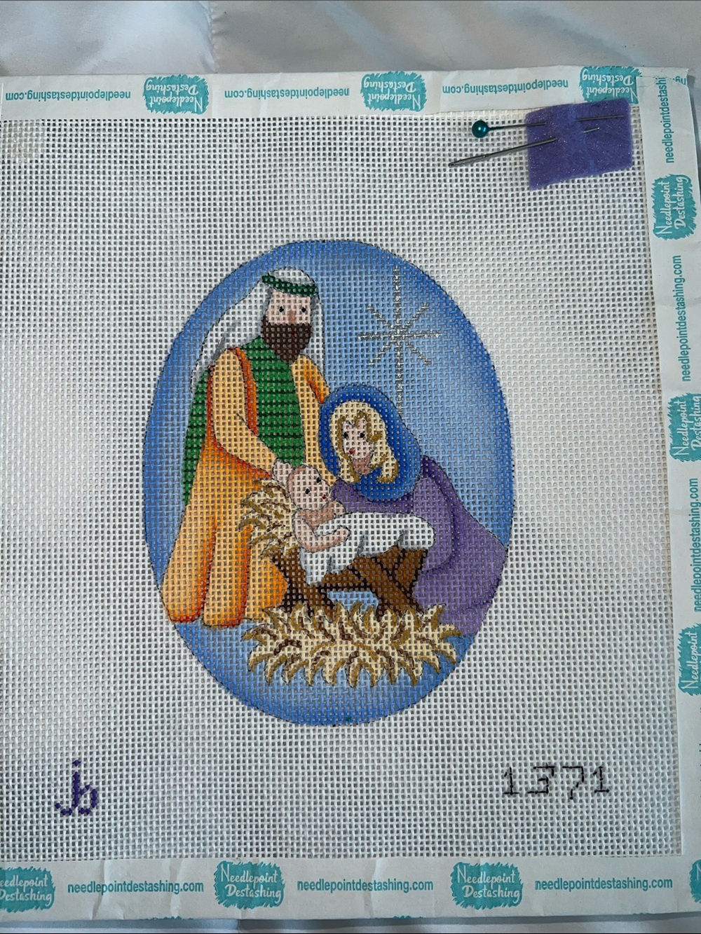 Needlepoint Nativity Oval Canvas 18 mesh